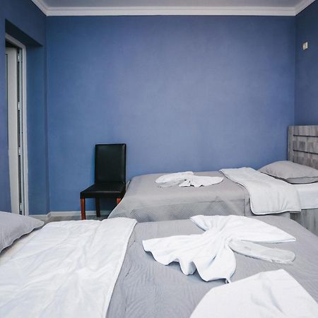 Bebo Babu Guest House Koetaisi Buitenkant foto