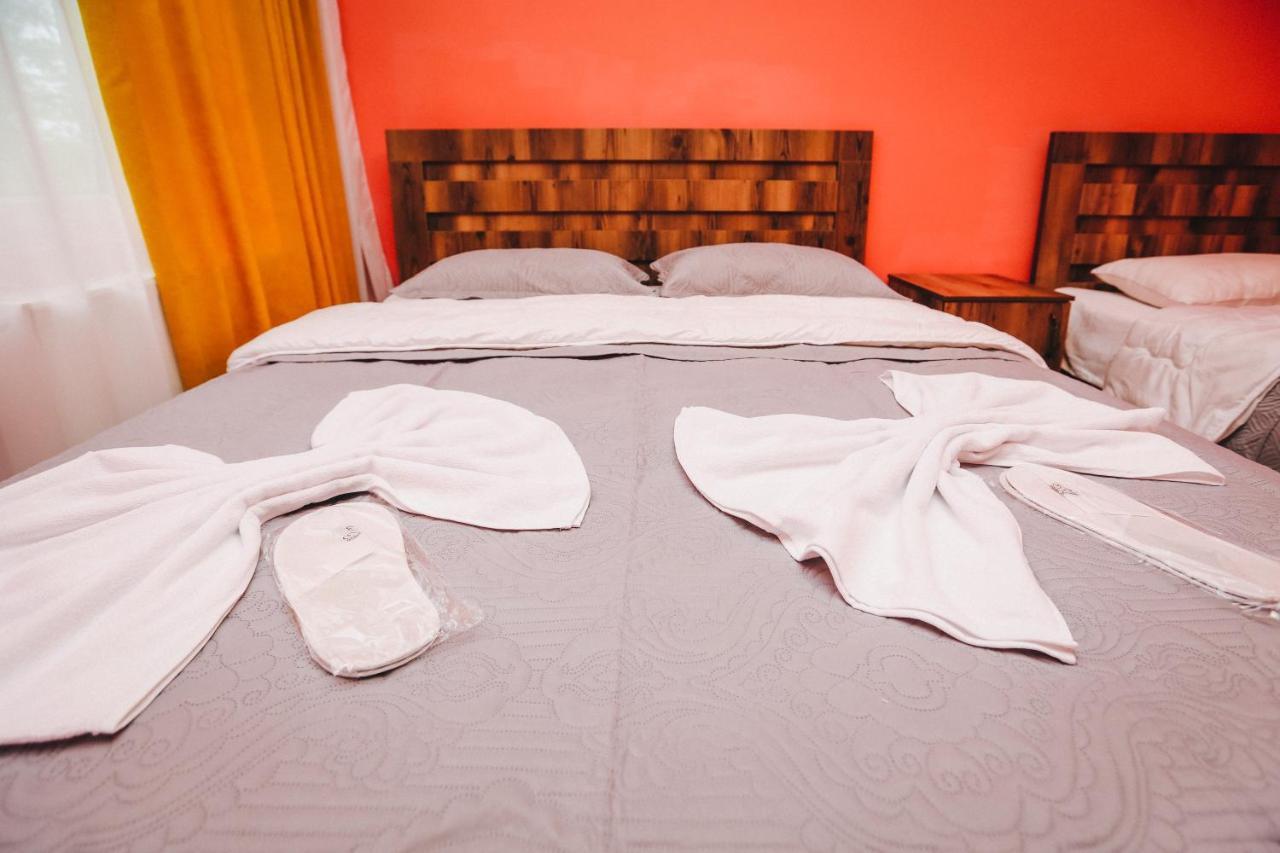 Bebo Babu Guest House Koetaisi Buitenkant foto