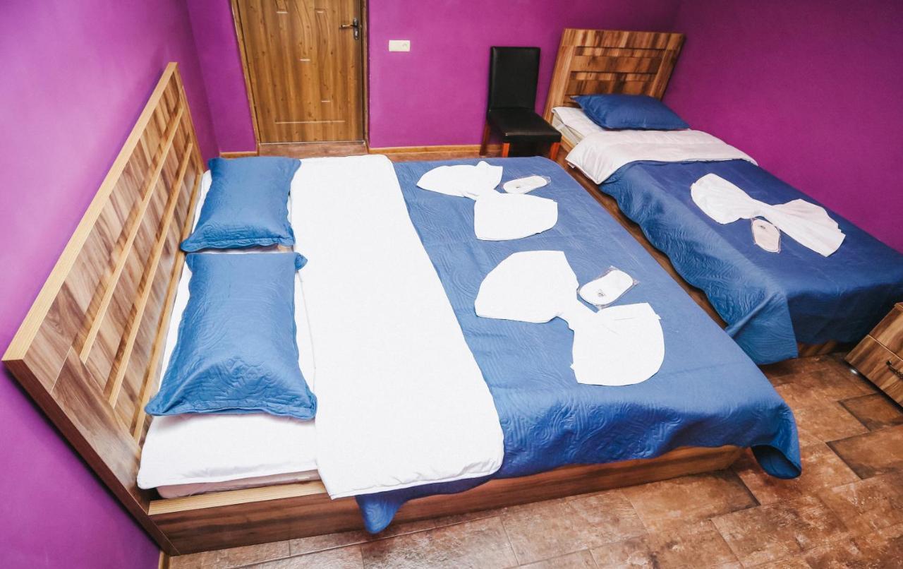 Bebo Babu Guest House Koetaisi Buitenkant foto